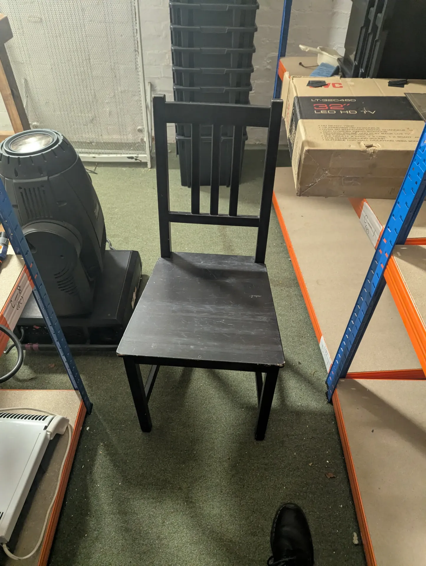 Black chair (Steffan)